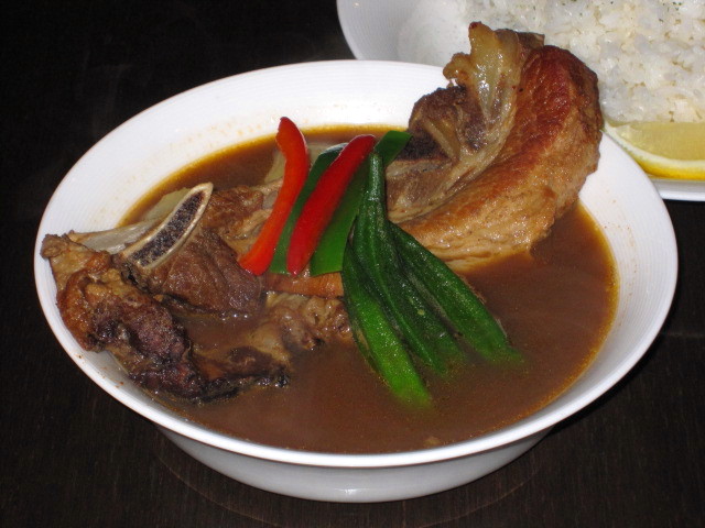 �T�{�C�C�X�y�A���u�C�X�[�v�J���[