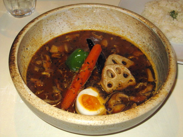 �k�J�t�F�C���̂��Ɩ�؁C�X�[�v�J���[